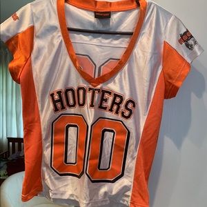 Hooters Jersey